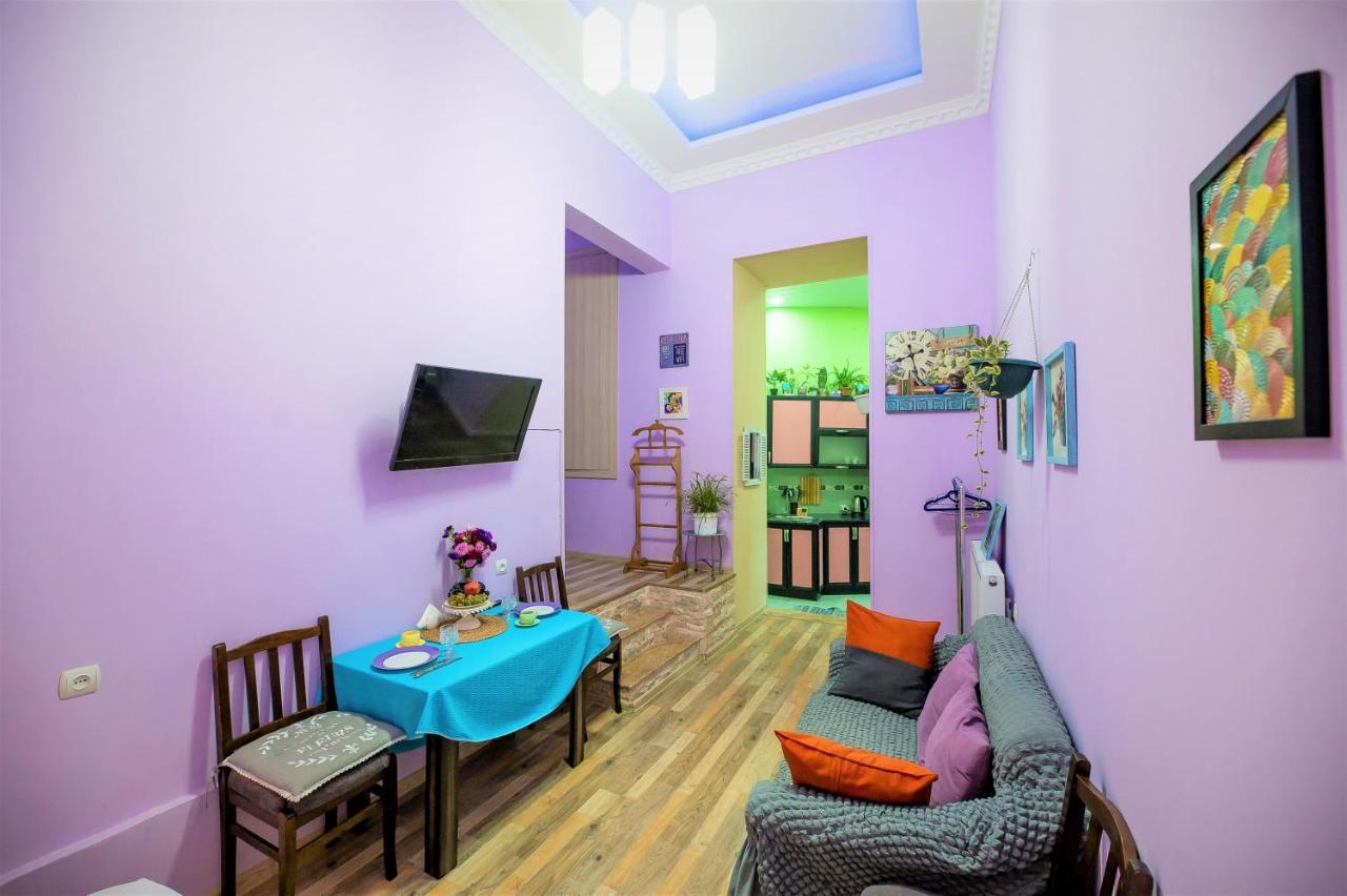 Freedom Square Apartment Tbilisi Exterior photo